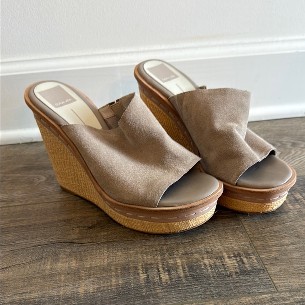 Dolce Vita Tan Wedge Espadrille Sandals